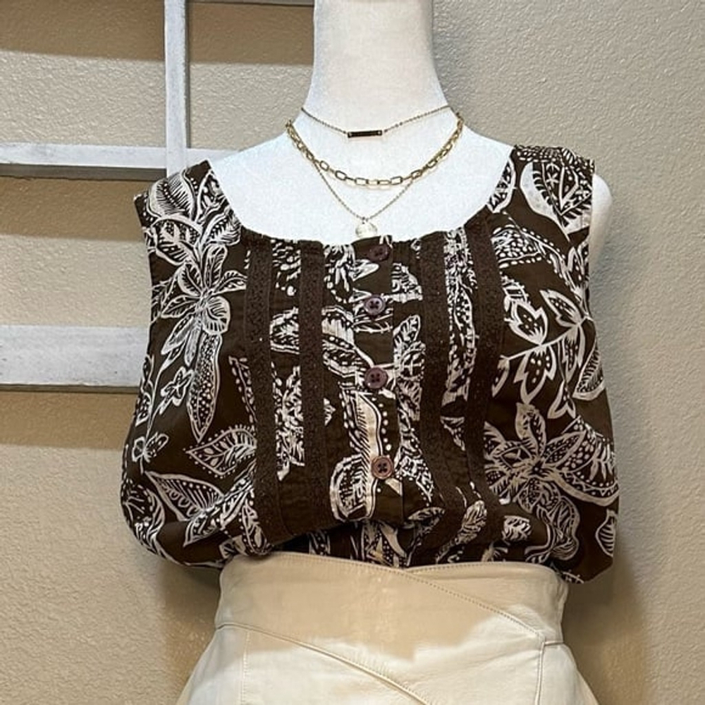 Van Heusen Brown Cream Floral Sleeveless Blouse - Size Large EUC